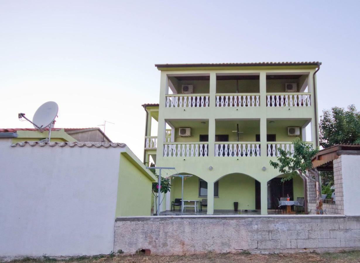 Holiday Home Matosevic Medulin Exterior foto